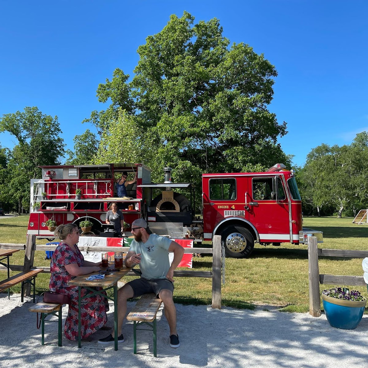 Cut Stone Wood-Fired Pizza-4
