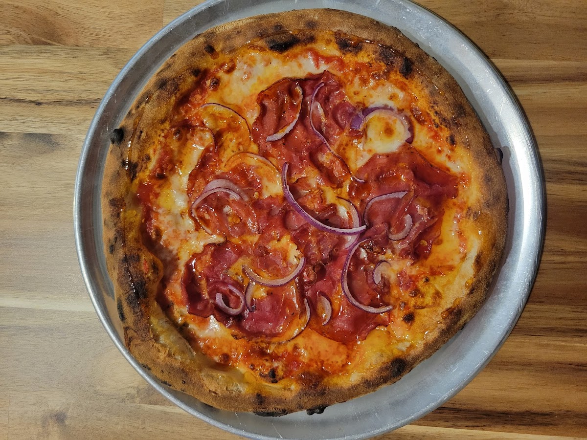 Cut Stone Wood-Fired Pizza-9